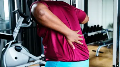 O que uma pessoa com problema de coluna sente